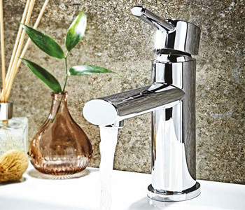 Iona Pino Bathroom Tap Collection