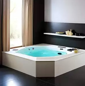 Corner Whirlpool & Spa Baths